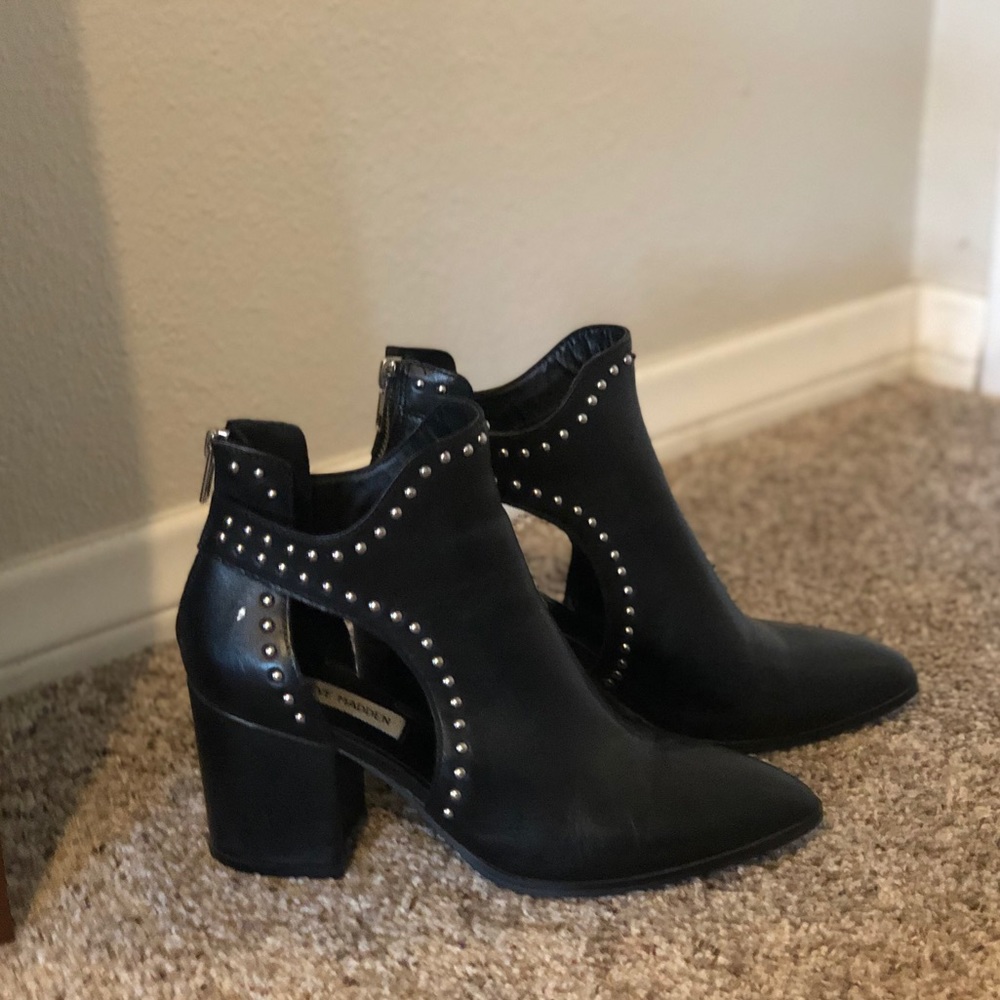 Justice studded booties Steve Madden size 8.5
